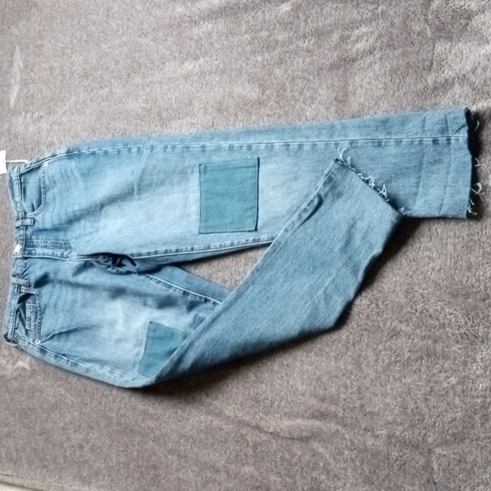 Universal Thread NWT patchwork boyfriend jeans